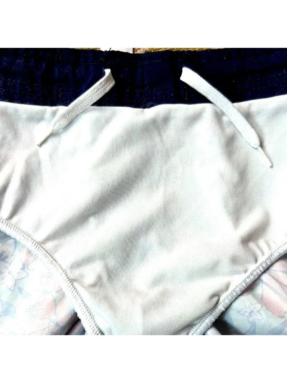 Boys Cat & Jack Floral Swim Trunks Size 5/6 With Drawstring Waist & Cargo Pocket